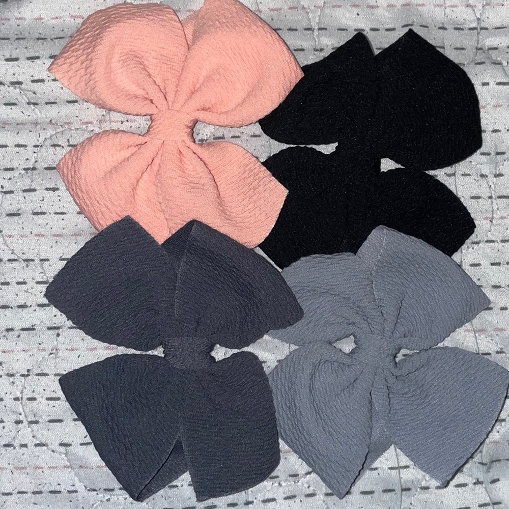 Hair bow clips (pack of 4)